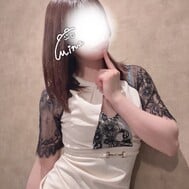 밤은 아직도...︎💕︎︎