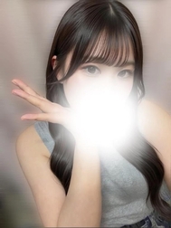 10시부터 기다리고 있어요 🫧