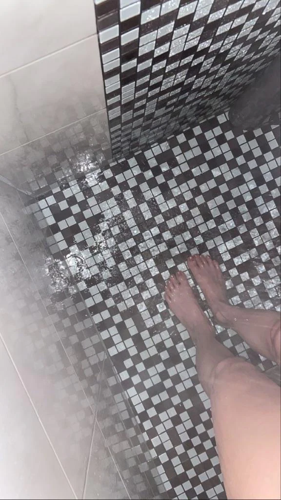 🛀