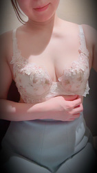 0배 기분 좋아질 수 있는, 의자...? ¨̮♡︎