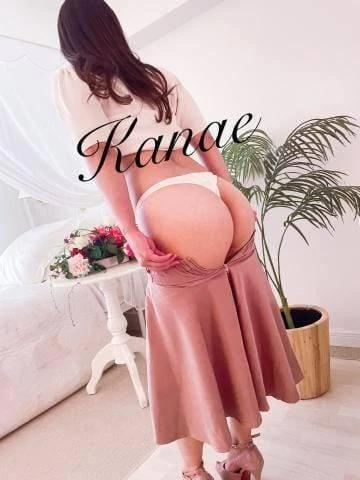 갑자기 손을 잡으면...