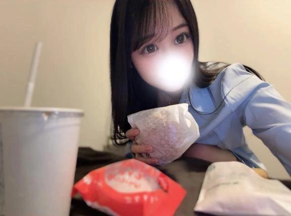 다이스키 ՞⸝⸝•̀⩊•́⸝⸝՞🩷