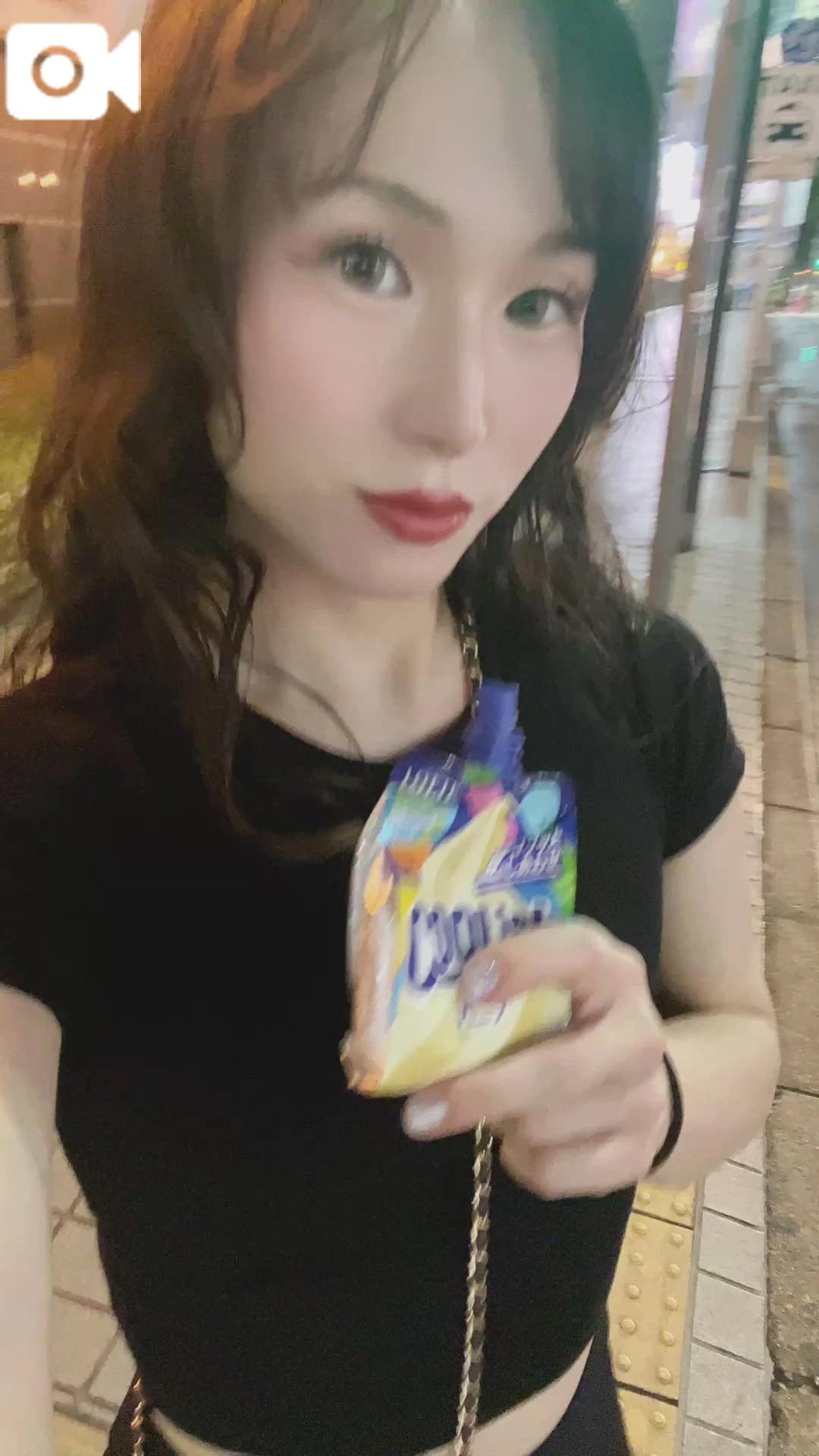 0시는 Reina의 시간입니다.