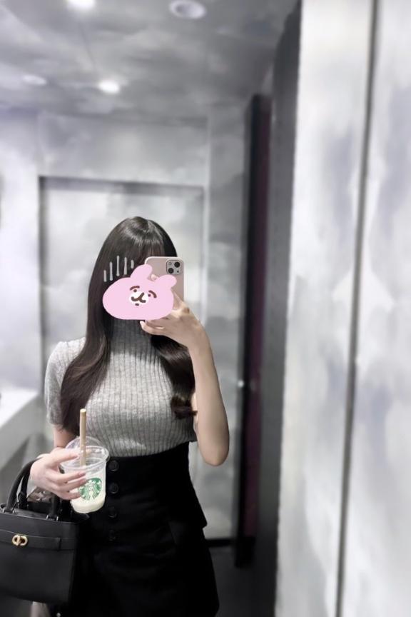 21시, 밤의 에미리를 독차지 해 보는? 🥺🩷