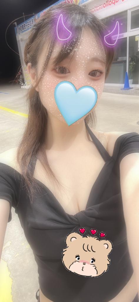 향하고 있어 ³₃