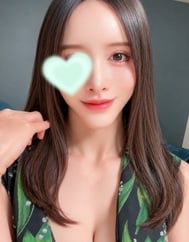 붉은 빛이 사라지지 않는다