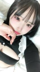 흑발로 했어! 👀 봐! 👀